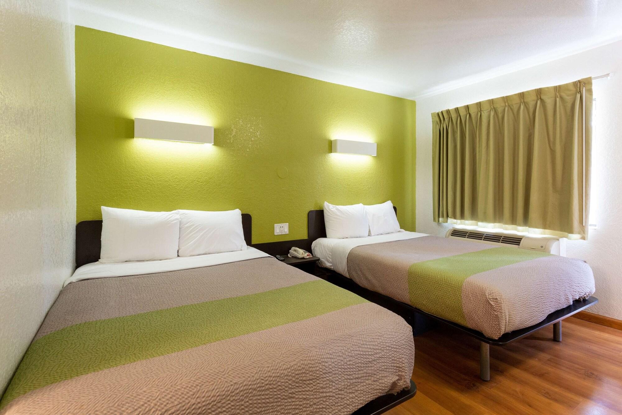Motel 6-Camp Springs, Dc - South Камп Спрингс Екстериор снимка