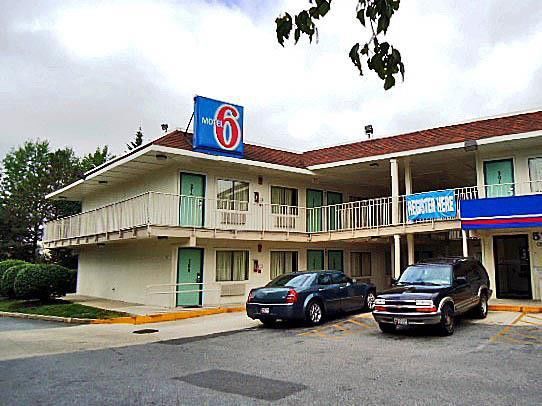 Motel 6-Camp Springs, Dc - South Камп Спрингс Екстериор снимка