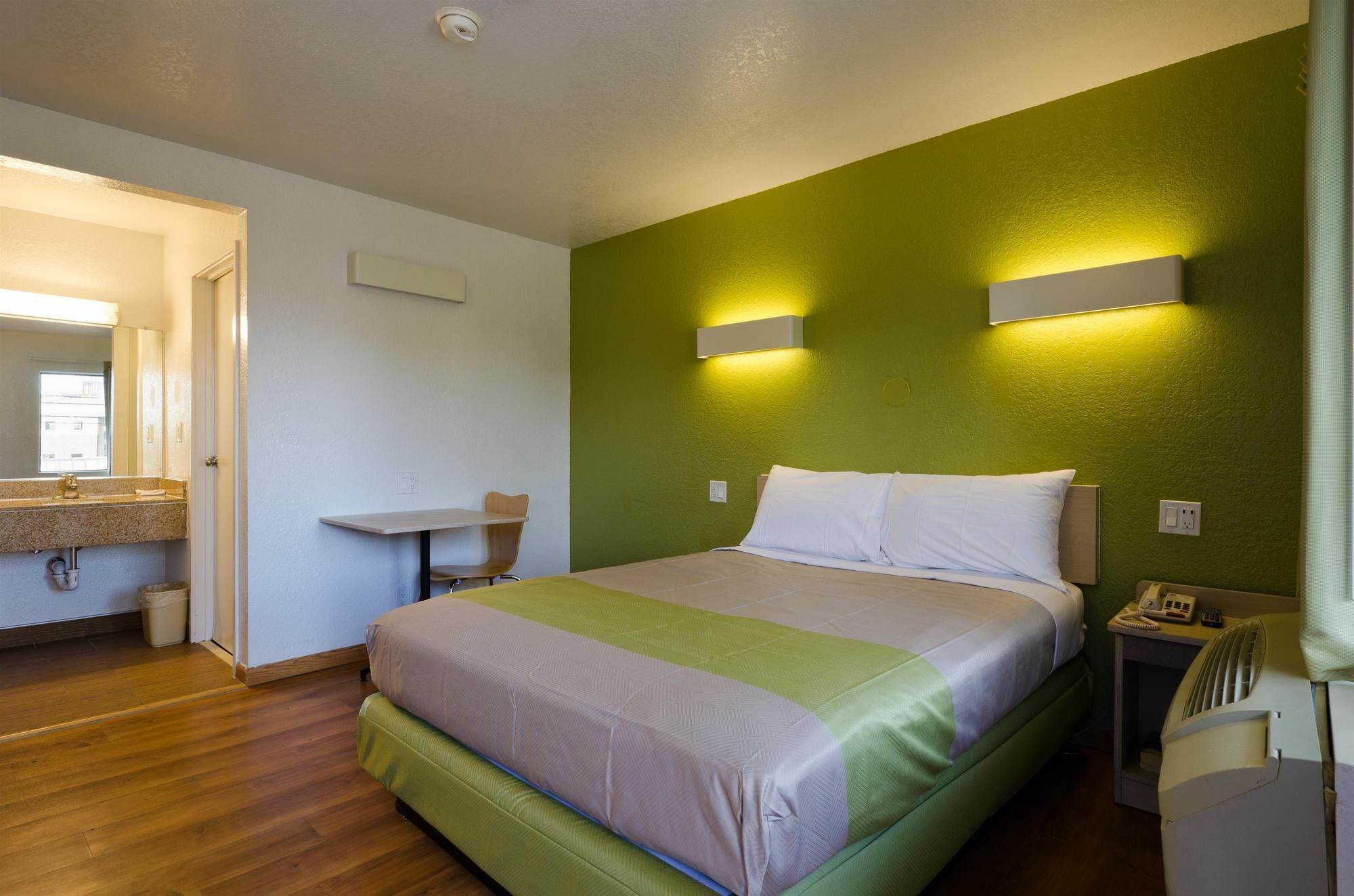 Motel 6-Camp Springs, Dc - South Камп Спрингс Екстериор снимка