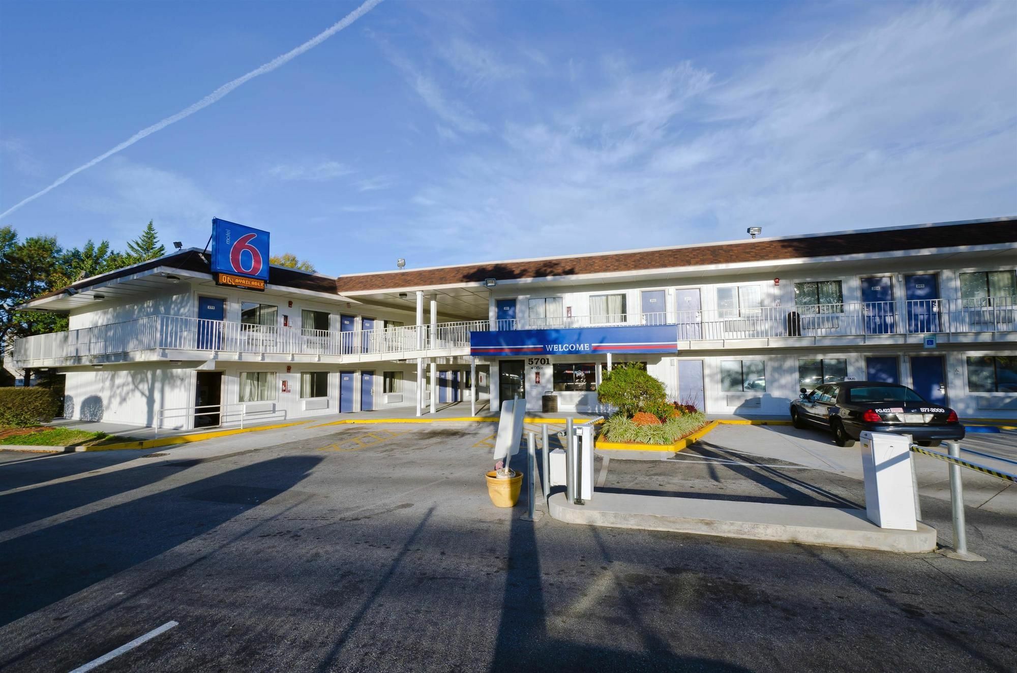 Motel 6-Camp Springs, Dc - South Камп Спрингс Екстериор снимка
